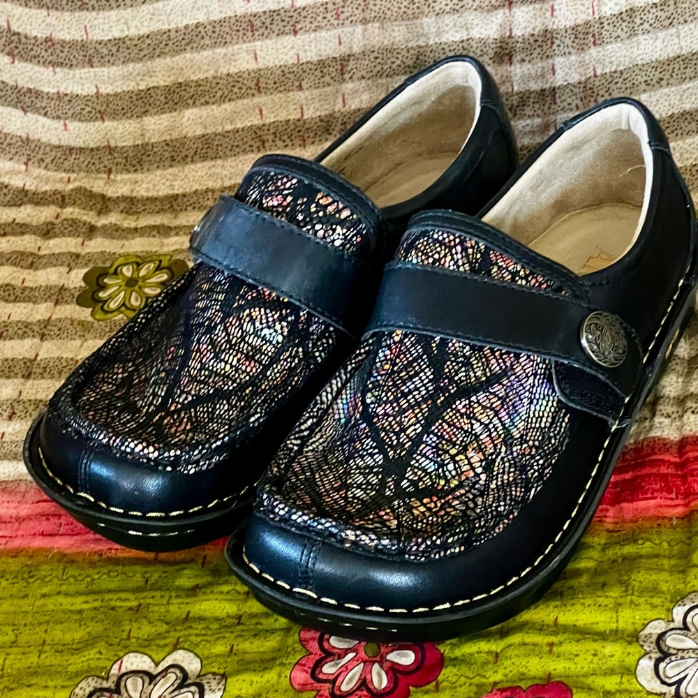 Alegria Marie black metallic leather slip-on loafers in the "Leafer" design 36